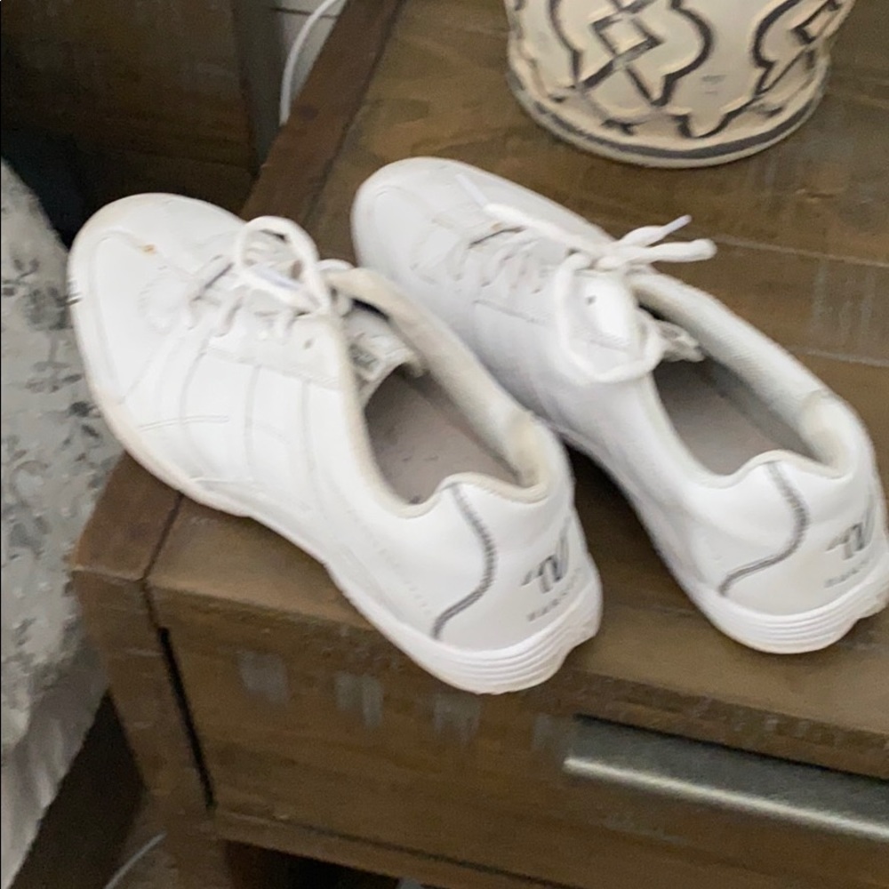 Varsity cheer shoes